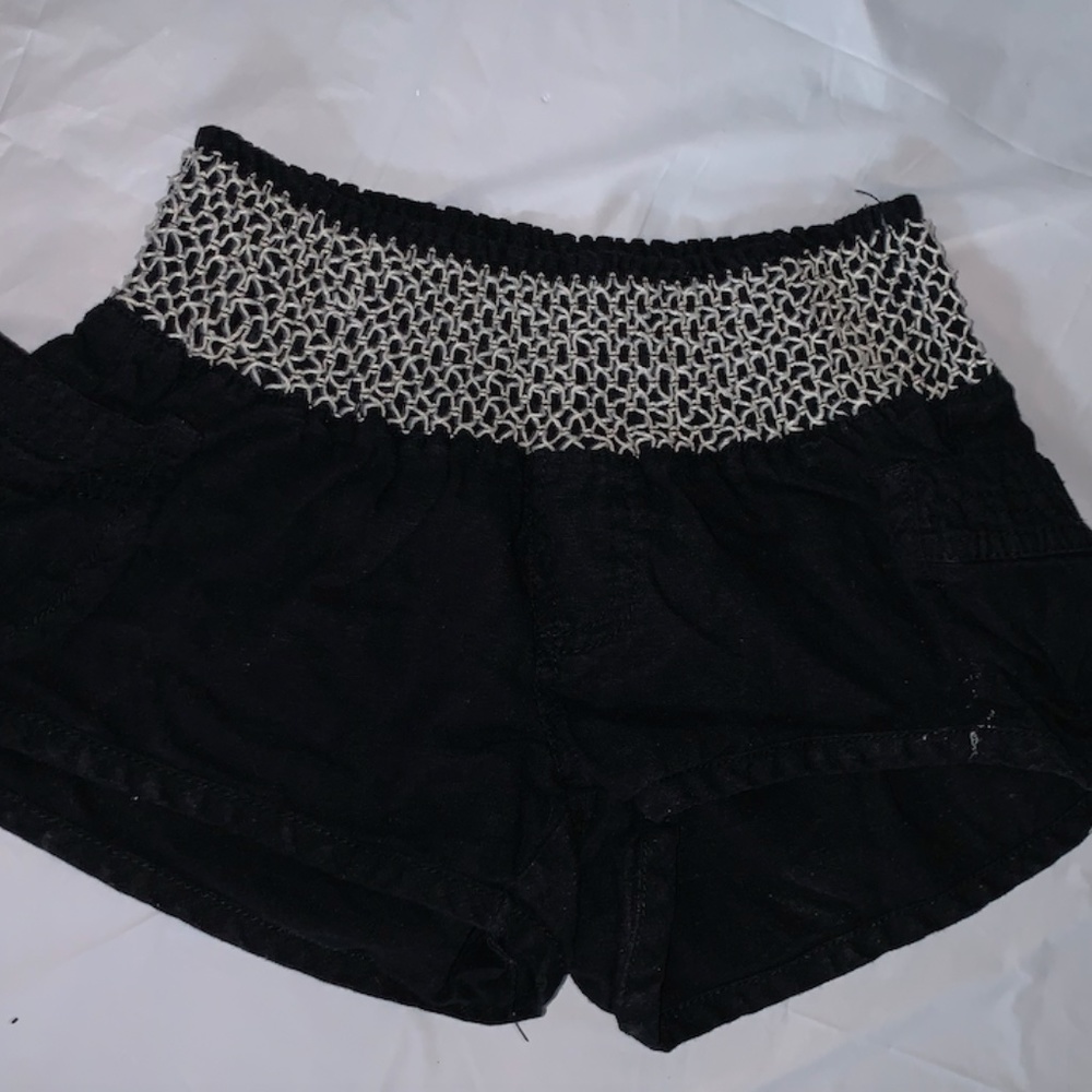 Rue 21 Black Shorts with 2 pockets